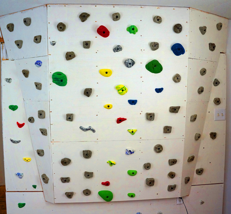 DIY Bouldering wall - Part 2 - Done! - The Outdoor Adventure